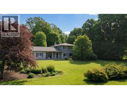 126 GRANDVIEW Drive - 44