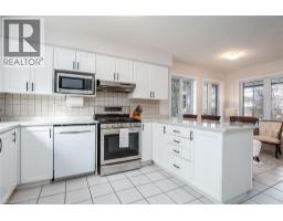 148 WINDING WOOD Crescent - 20