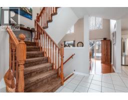 148 WINDING WOOD Crescent - 24