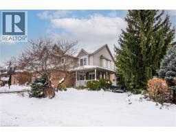 148 WINDING WOOD Crescent - 3