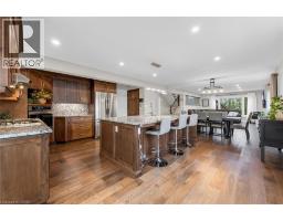 25 STEPHENS Court - 6