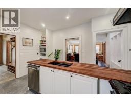 24 MANLEY Street - 15