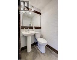 24 MANLEY Street - 23