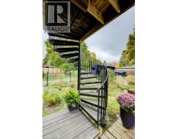 24 MANLEY Street - 40