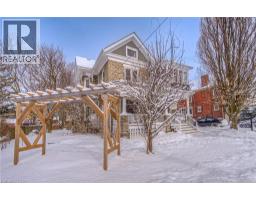 333 BARBER Avenue N - 2