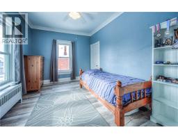 333 BARBER Avenue N - 28