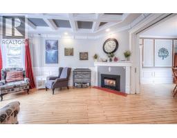 333 BARBER Avenue N - 8