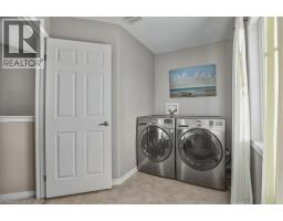 286 APPLE HILL Crescent - 13