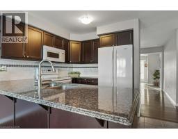 286 APPLE HILL Crescent - 8