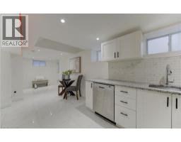 569 STIRLING Avenue S - 34