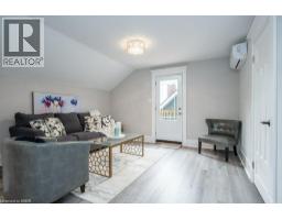 197 PALMER Avenue - 19