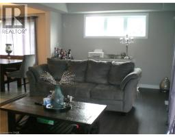 625 BLACKBRIDGE Road UnitNo. 7 - 8