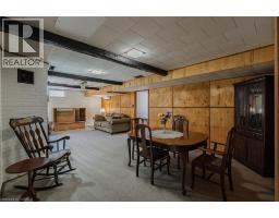 25 CHARLTON Crescent - 32