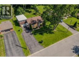 25 CHARLTON Crescent - 47