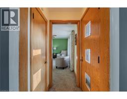 25 CHARLTON Crescent - 5