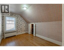 181 TALBOT Street S - 28