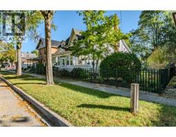 181 TALBOT Street S - 3