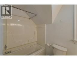 181 TALBOT Street S - 33