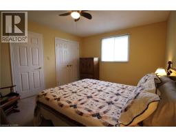 153 MEADOWBROOK Drive - 22