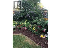 153 MEADOWBROOK Drive - 34