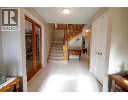 153 MEADOWBROOK Drive - 4