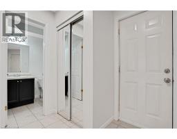 32 LILYWOOD Drive - 12