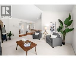 7 LAKEFIELD Court - 11