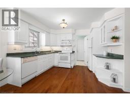 7 LAKEFIELD Court - 14