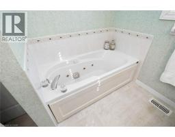 7 LAKEFIELD Court - 20