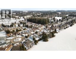 7 LAKEFIELD Court - 31