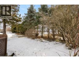 7 LAKEFIELD Court - 38