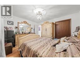 53 BLUEROCK Crescent - 31