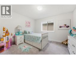 29 ROSELAWN Avenue - 12