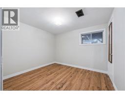 7 ELMWOOD Avenue - 32