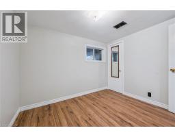 7 ELMWOOD Avenue - 33