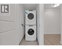 50 GRAND Avenue S UnitNo. 901 - 15