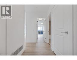 50 GRAND Avenue S UnitNo. 901 - 4