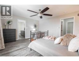 115 LARRY Crescent - 23