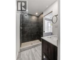 114 GEORGE Street - 12