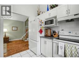 252 KEEWATIN Avenue - 17