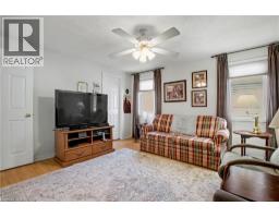 252 KEEWATIN Avenue - 24