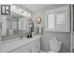 252 KEEWATIN Avenue - 27