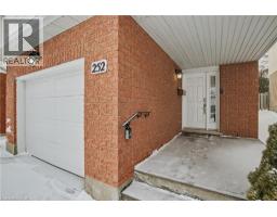 252 KEEWATIN Avenue - 3