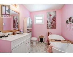 144 CANTERBURY Street - 21