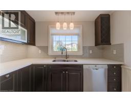 6 CHURCHILL Street - 13