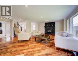 6 CHURCHILL Street - 3