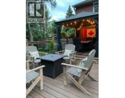 6 CHURCHILL Street - 36