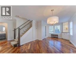 6 CHURCHILL Street - 6