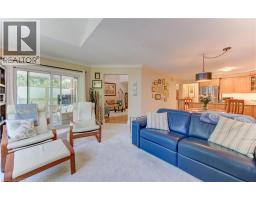 76 CANDLE Crescent - 21