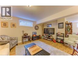 76 CANDLE Crescent - 32